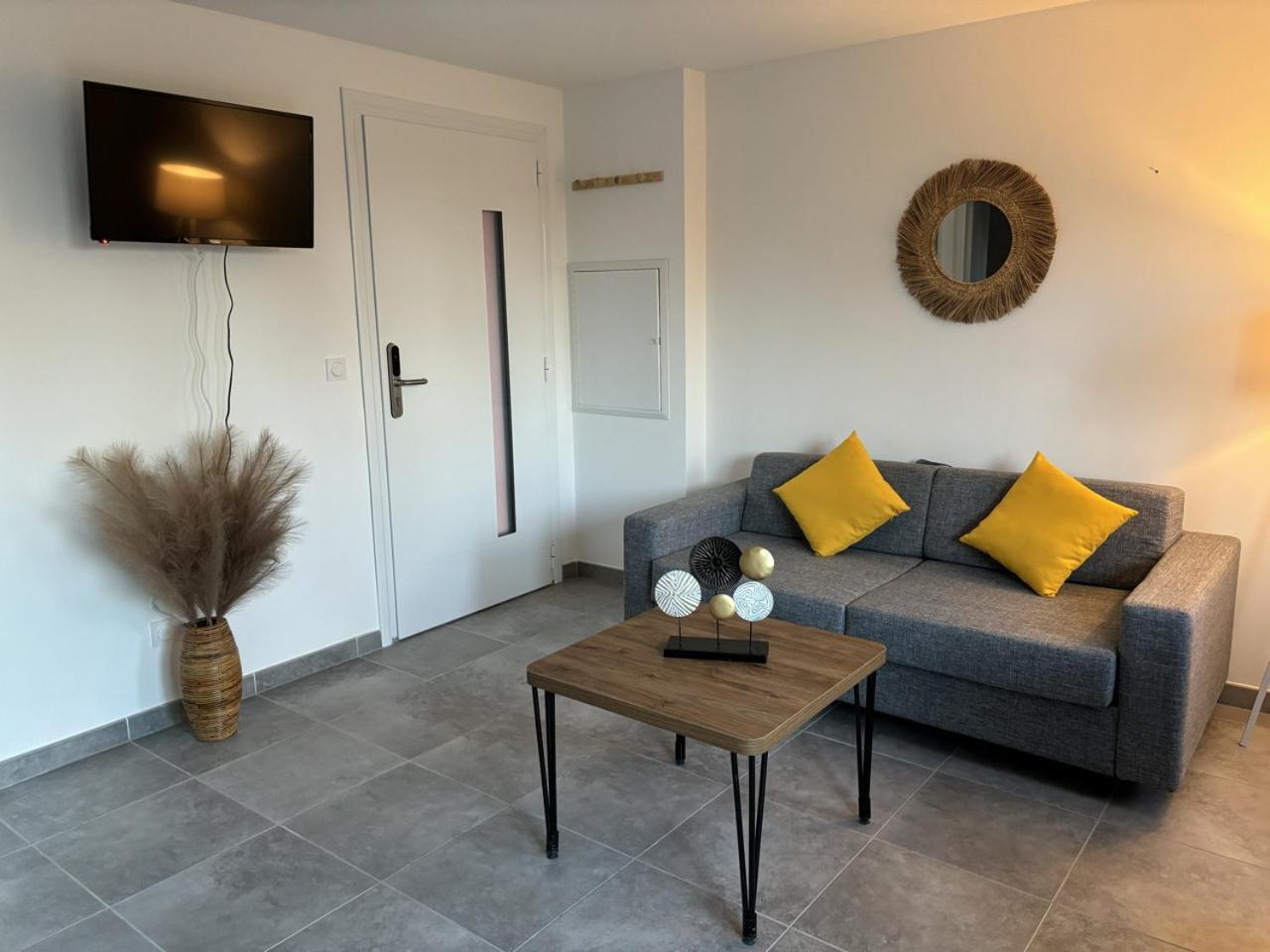 לצ'י Residence Hoteliere Les Hameaux De Saint Cyprien Appartement 35 M2 1 Chambre מראה חיצוני תמונה