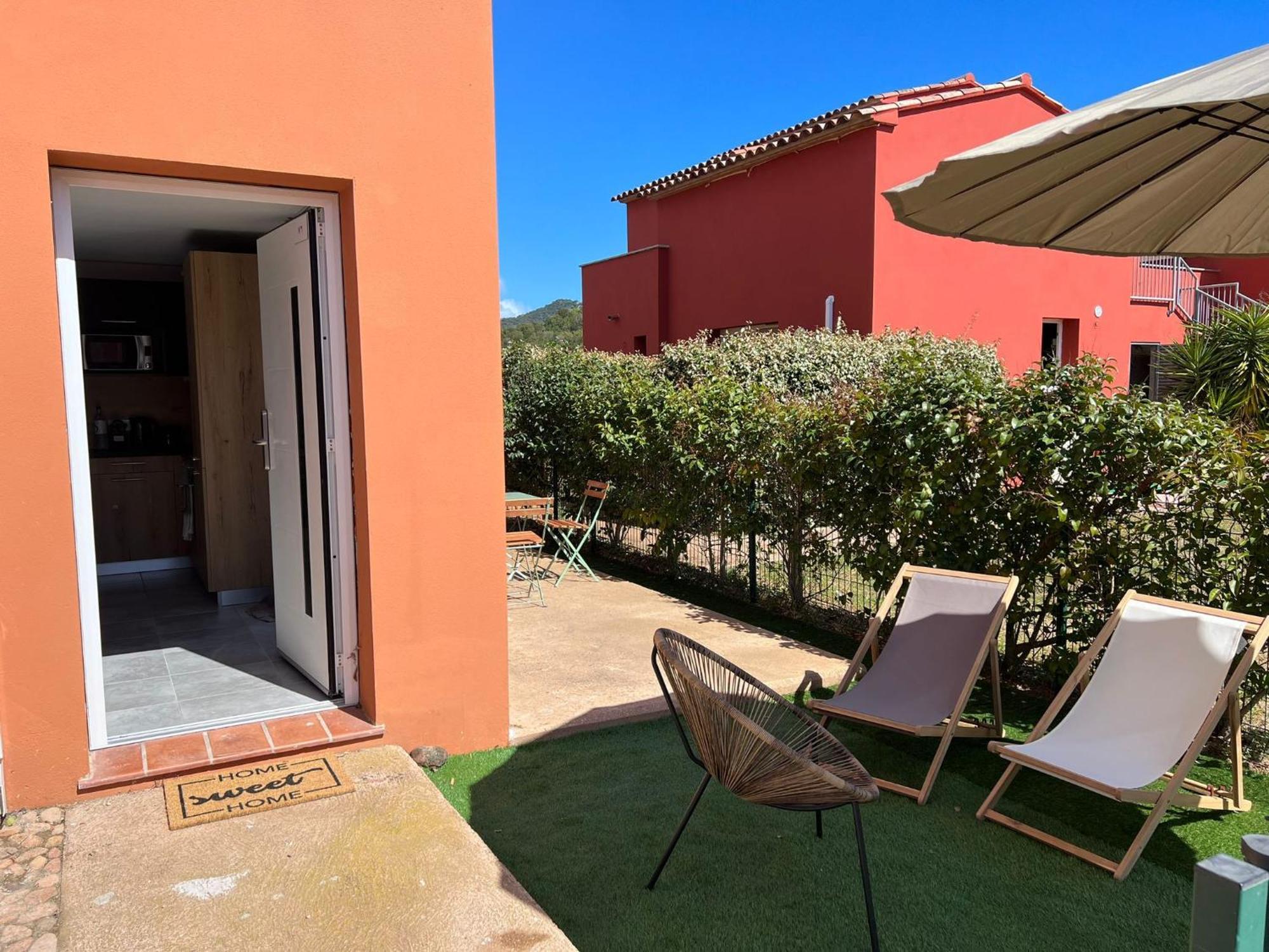 לצ'י Residence Hoteliere Les Hameaux De Saint Cyprien Appartement 35 M2 1 Chambre מראה חיצוני תמונה