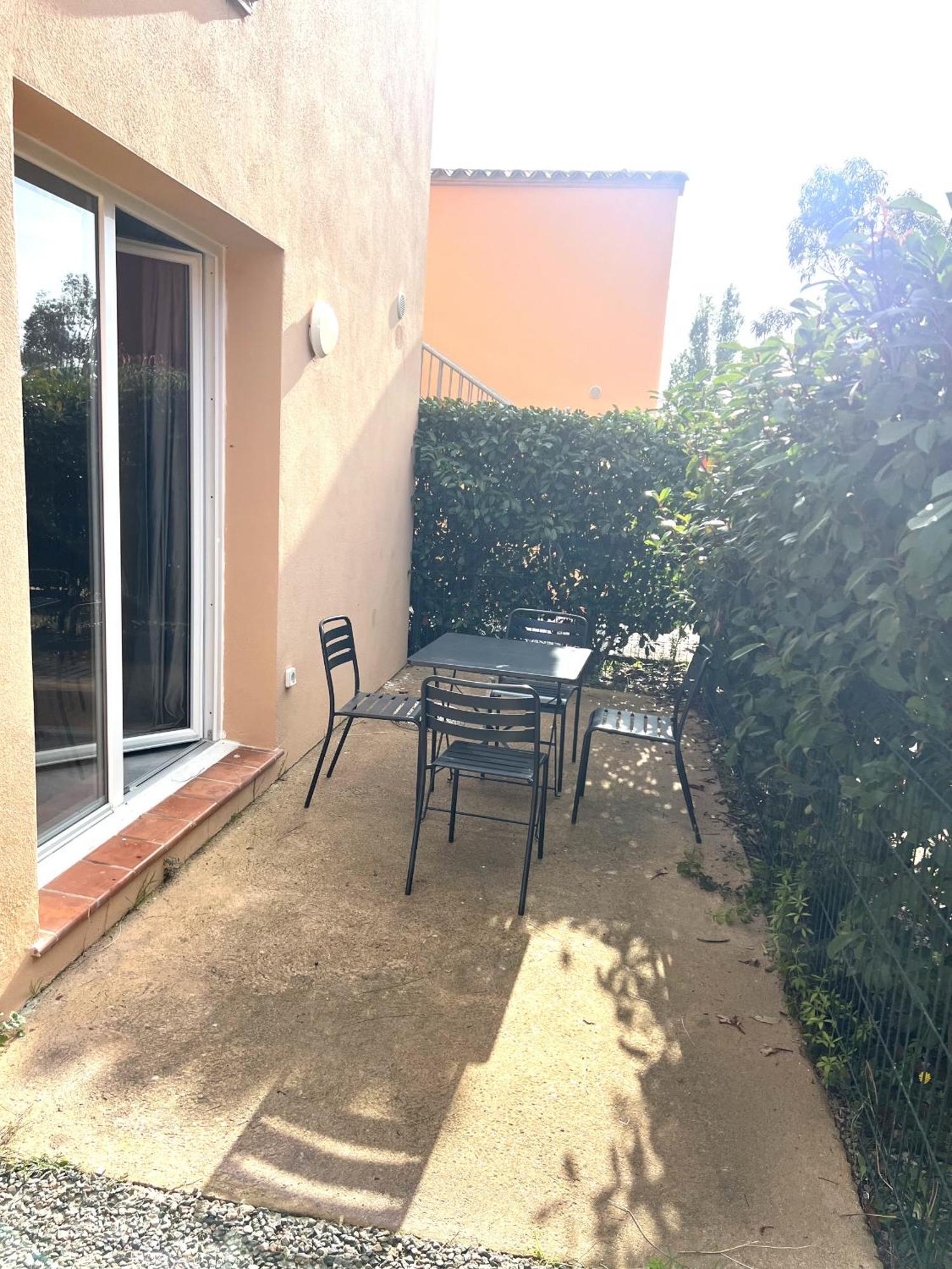לצ'י Residence Hoteliere Les Hameaux De Saint Cyprien Appartement 35 M2 1 Chambre מראה חיצוני תמונה